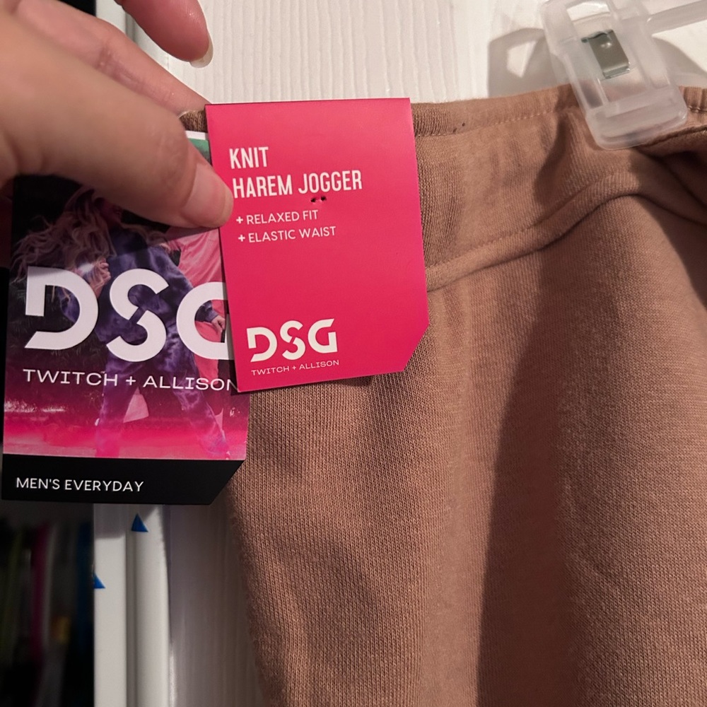 Brand new never worn joggers